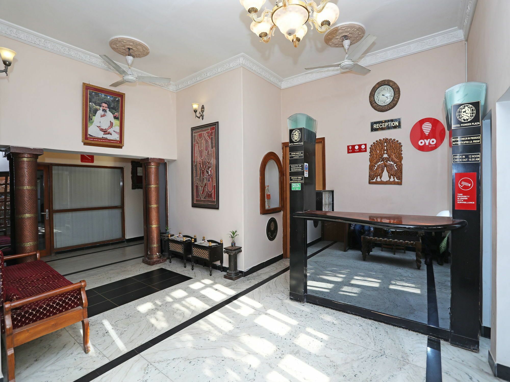 Oyo 9900 Hotel Pioneer Plaza Джодхпур Экстерьер фото